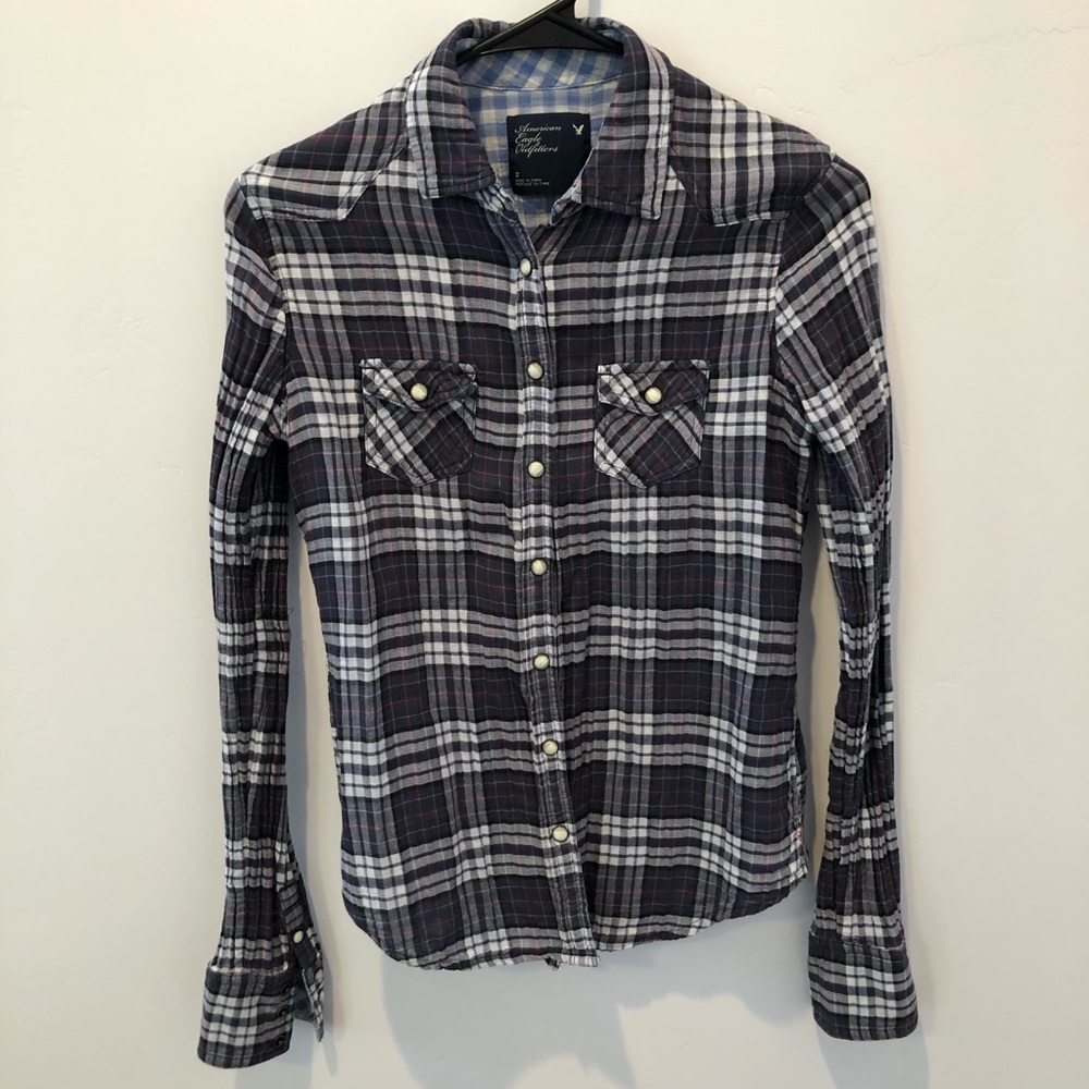 American Eagle Navy Plaid Button Up Shirt Sz 2